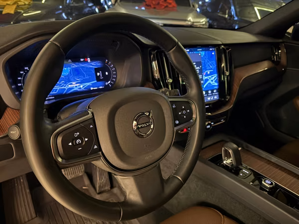 Volvo XC60 B5 Mild Hybrid 2024