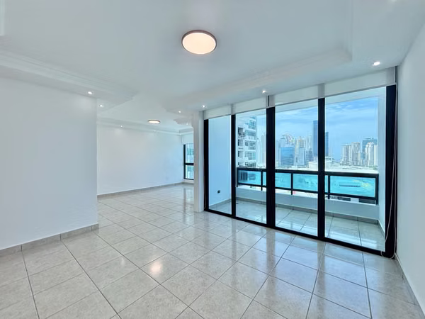 Amplio Apartamento en Pacific Bay, 224m2 – Cerca de Multiplaza