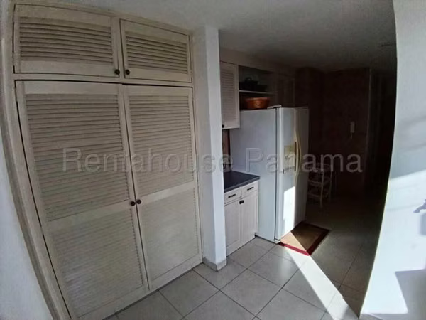 Rental in PH Guadalupe - El Carmen - 156m ² - Amoblado - 2 Rec - CBE