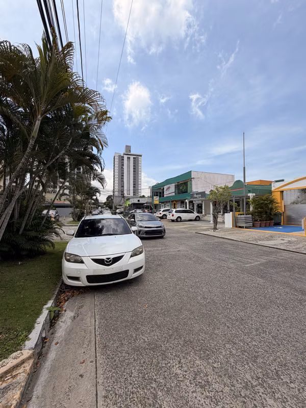 FOR RENT RENOVATED COMMERCIAL SPACE
