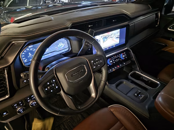 GMC Sierra 3500 Denali Ultimate 2025
