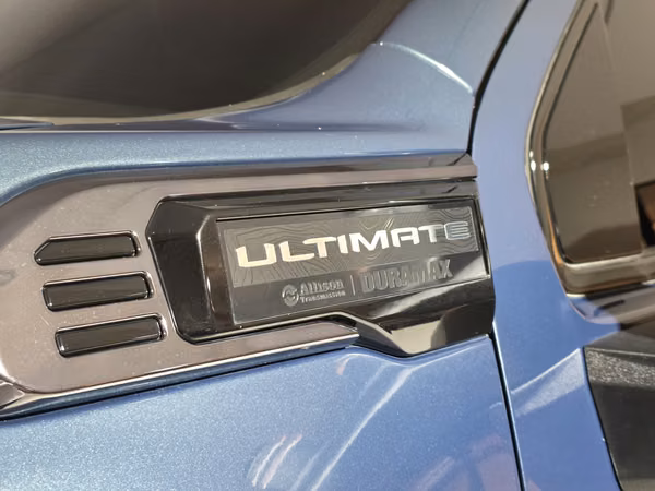 GMC Sierra 3500 Denali Ultimate 2025