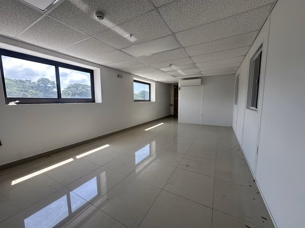 MODERN WAREHOUSE FOR RENT IN TOCUMEN STORAGE COMPLEX, MAÑANITAS