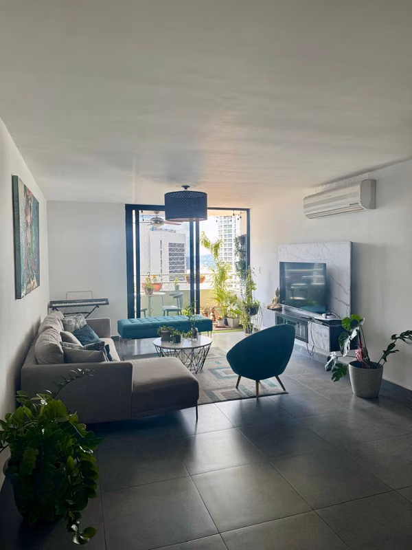ALQUILER  O VENTA DE APARTAMENTO AMOBLADO O CON LÍNEA BLANCA EN PH BRISAS OBARRIO