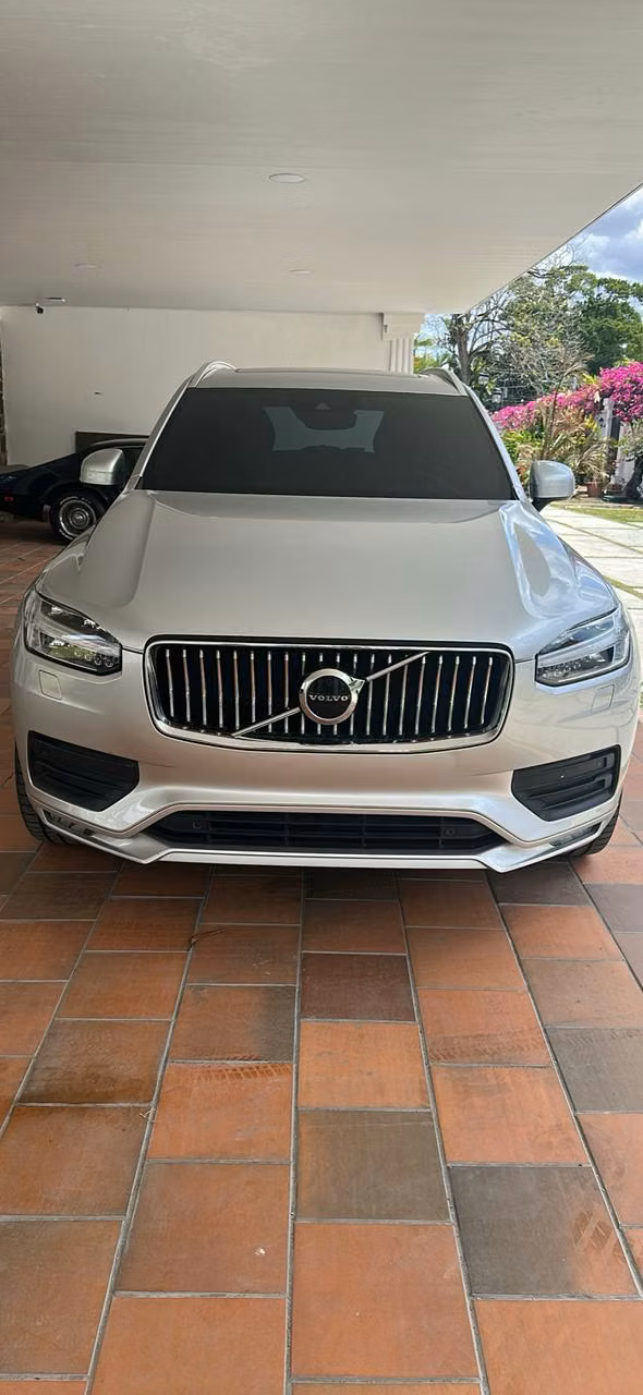 Volvo XC90 DEL 2021 EXCELENTE CONDICIONES