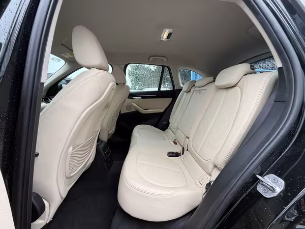 BMW X1 sDrive 2.0i