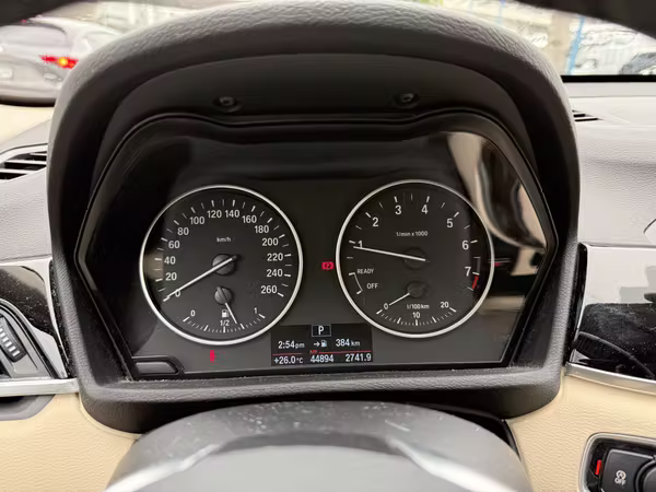 BMW X1 sDrive 2.0i