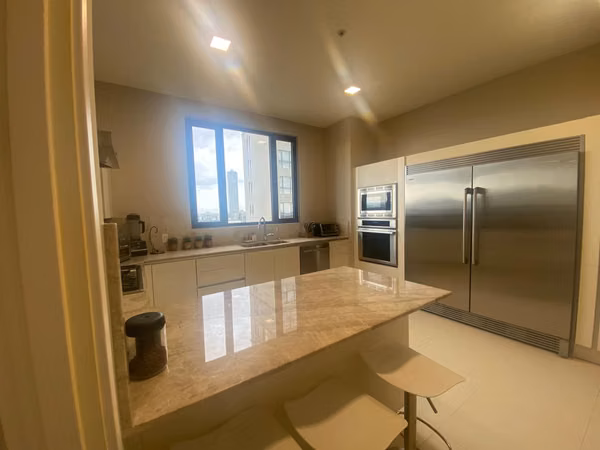 PH Santa María Court - Exclusive Apartment for Rent