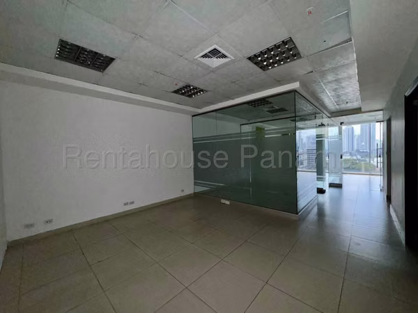 Office rental in Obarrio Office one Only Direct Client MC