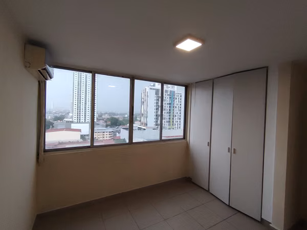 For Rent! Centrally Located and Pet-Friendly Apartment on Vía España
