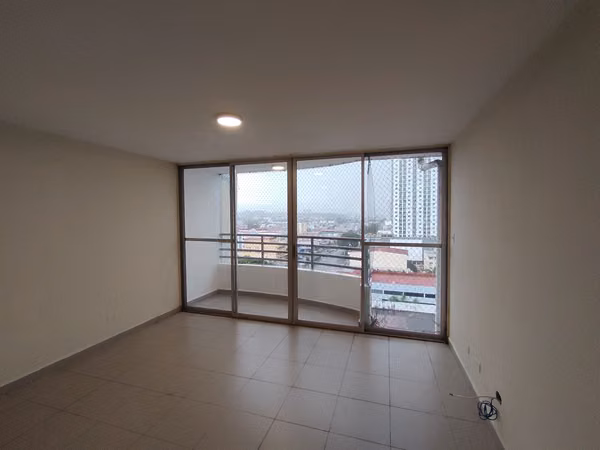 For Rent! Centrally Located and Pet-Friendly Apartment on Vía España