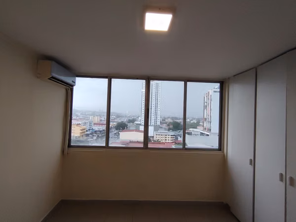 For Rent! Centrally Located and Pet-Friendly Apartment on Vía España