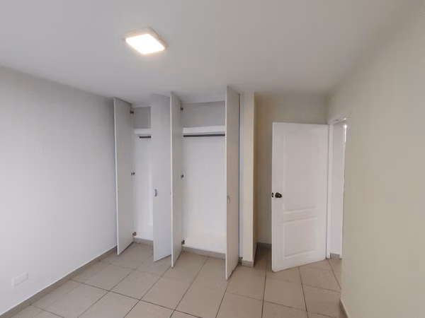 For Rent! Centrally Located and Pet-Friendly Apartment on Vía España