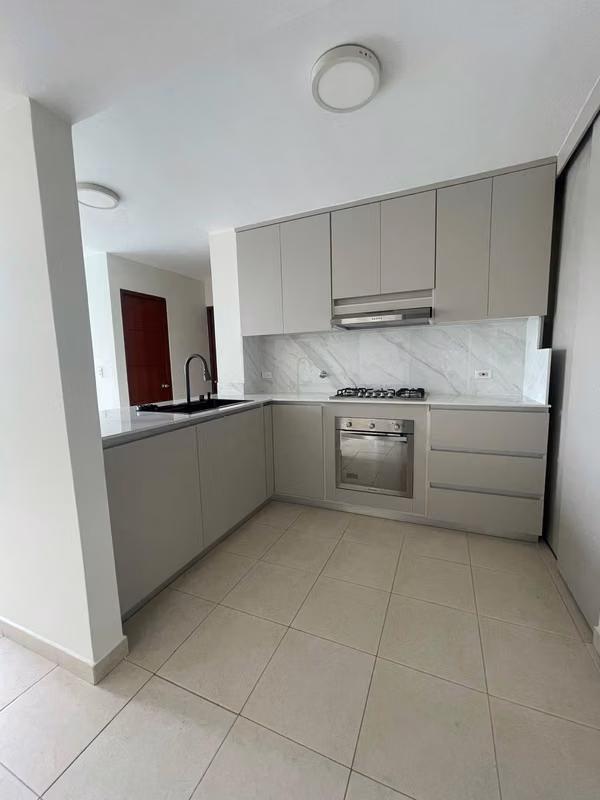Bargain Apartment PH 44 &amp; Park Avenida Balboa Bella Vista - Furnished