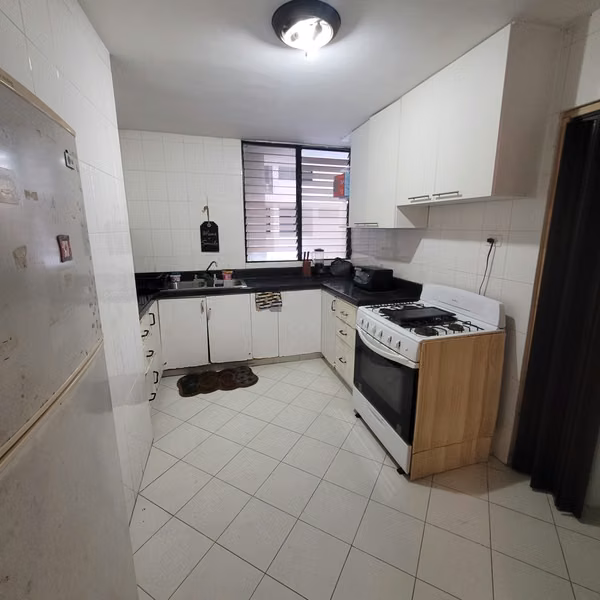 Se vende Apto en Ave. BALBOA