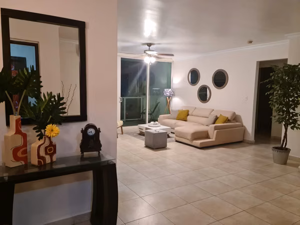ALQUILER DE APARTAMENTO EN PH MYSTIC POINT