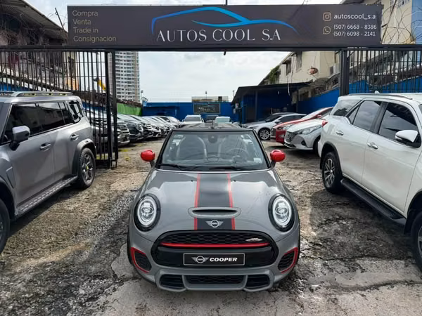 MINI JOHN COOPER WORKS AÑO 2021 AUTOMÁTICA CONVERTIBLE SOLO 19MIL KILOM. UNICO DUEÑO IMPECABLE