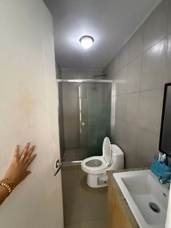 Se Vende Rokas Condado del Rey