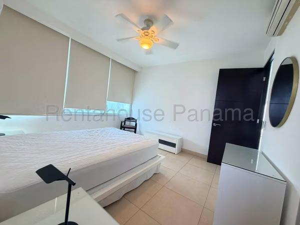 Apartment for rent in Bellavista OF27-161