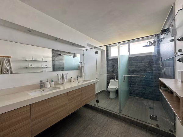 Best Price per m2 in Waterfront Living in Coco del Mar | 416 m² Fully Renovated Apartment