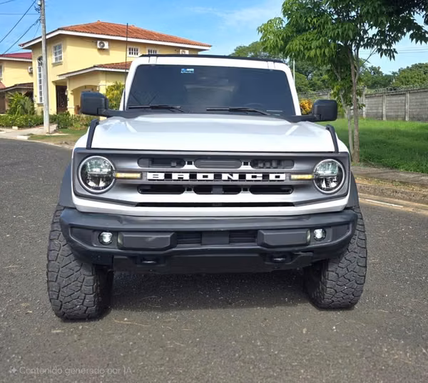 Ford Bronco 2023
