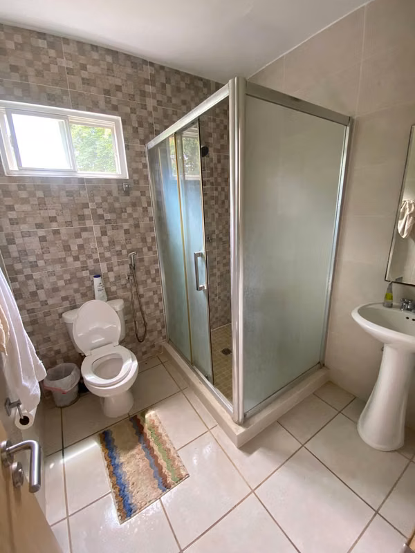 Casa en Venta de Esquina en Brisas del Golf | Amplia y Rodeada de Naturaleza - AF