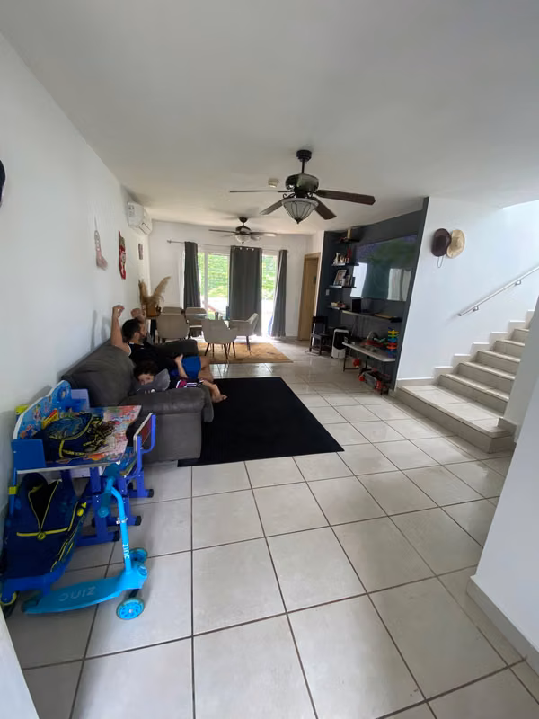 Casa en Venta de Esquina en Brisas del Golf | Amplia y Rodeada de Naturaleza - AF
