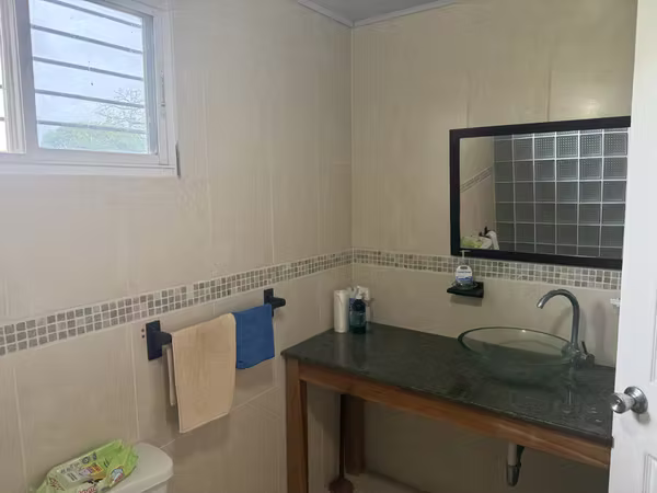 Se vende hermosa finca en la arenosa de la chorrera  5 hectáreas. 1.3 M