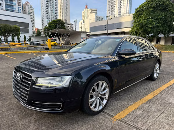 2017 AUDI A8