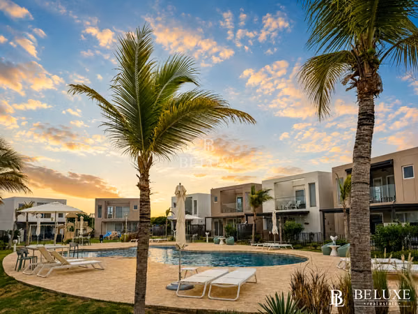 Fully Furnished Beach Villa for Sale, PH The Tides, Playa Caracol (2)