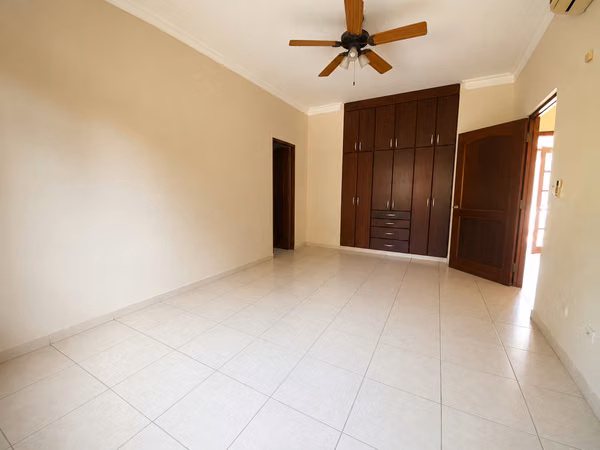 Alquiler de Casa en Camino de Cruces | Piscina Privada | AM