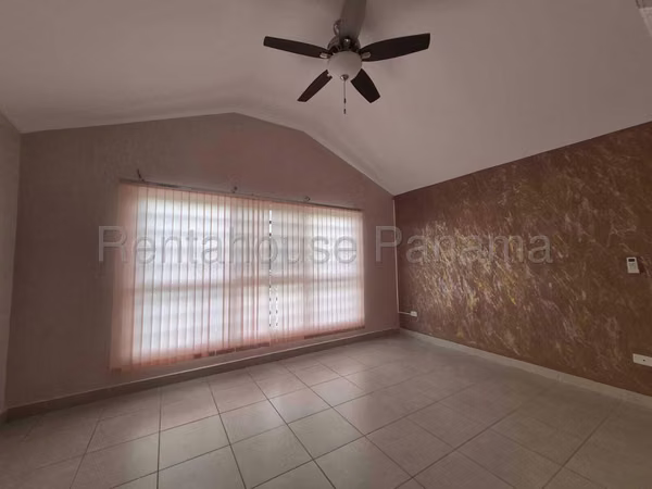 House for Rent in Brisas Del Golf OF27-183