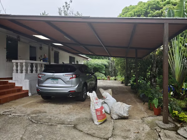 For Sale Beautyful House in Cerro Azul Las NUBES