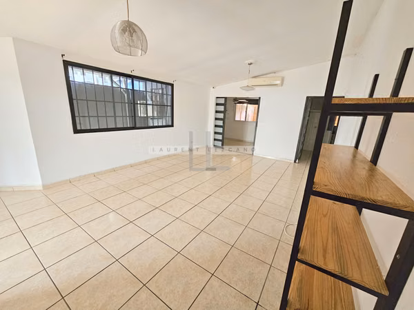 Sale of a family house in Terrazas de Brisas del Golf - Make an offer