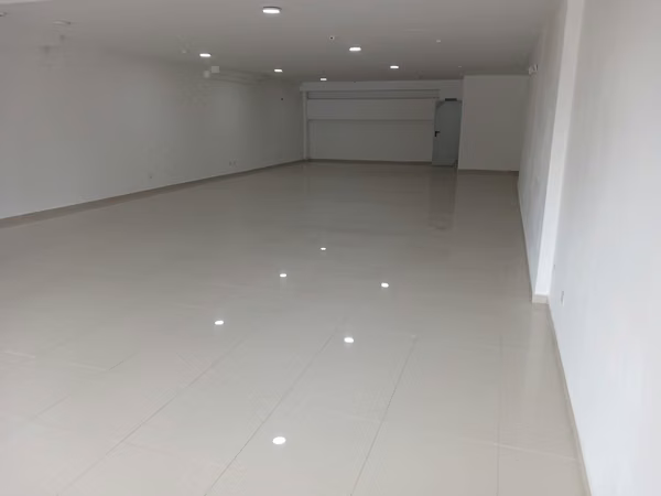 ¡ALQUILER DE LOCAL COMERCIAL – PLANTA BAJA!