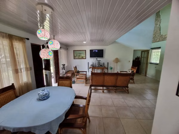 VENDO RESIDENCIA AMOBLADA EN CORONADO 1200 M2 DE TERRENO