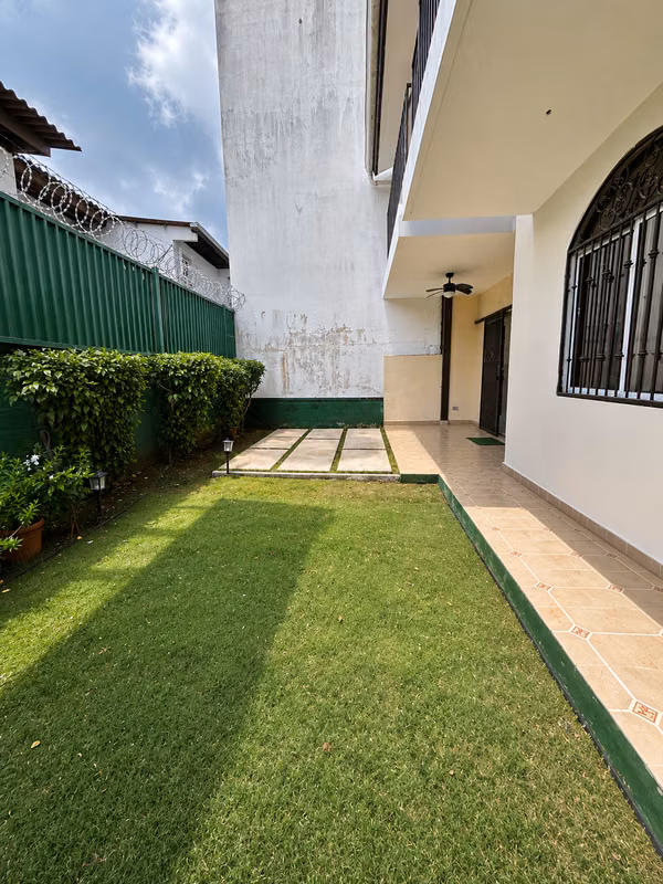 Casa en Venta en Betania | Calle sin Salida | 4 Recámaras | Debajo del Avalúo