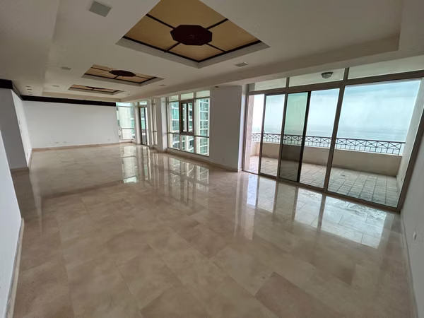 Sale apartment, Pacific Point