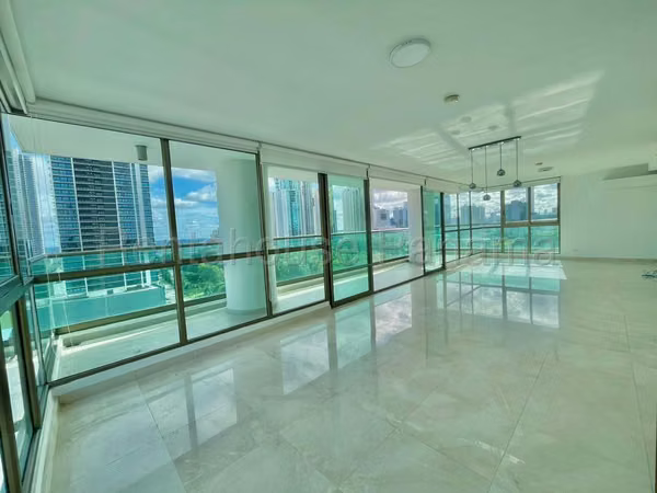 APARTMENT FOR SALE COSTA DEL ESTE GM