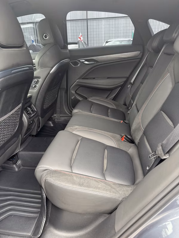 GEELY TUGUELLA 2025