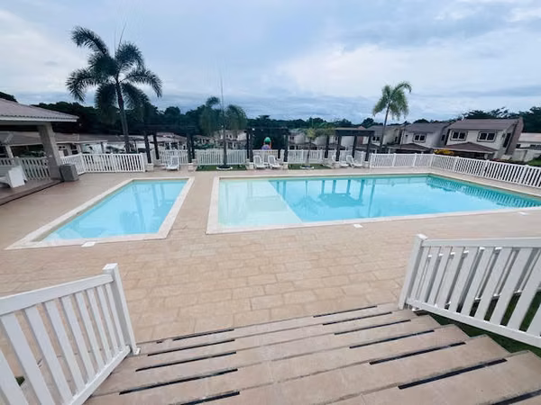 Single-family house for sale in Costa Verde. ID 26680