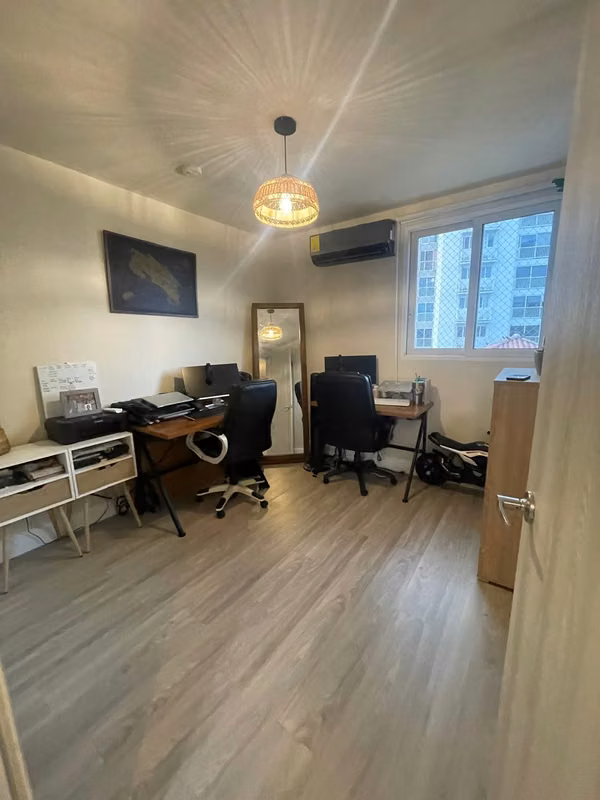 QUADRAT IS RENTED FURNISHED