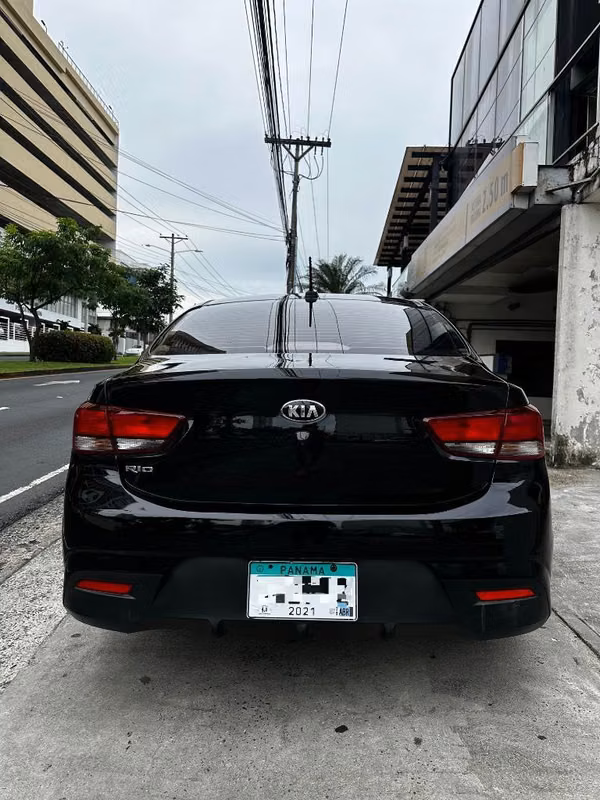 Kia Rio 2020 Automatico