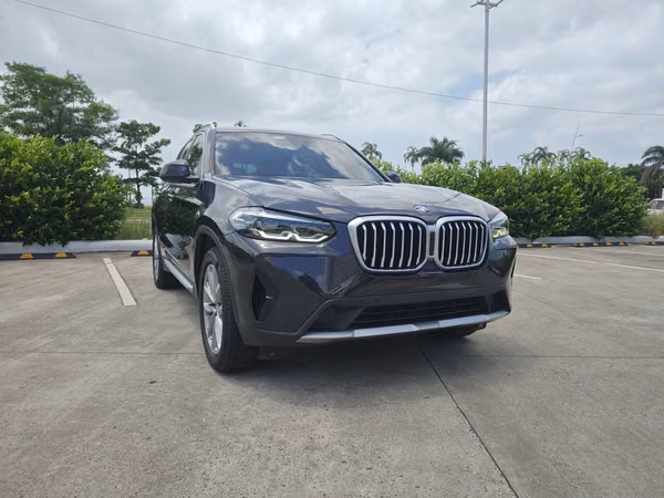 BMW X3 Xdrive30i