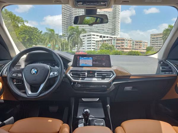 BMW X3 Xdrive30i