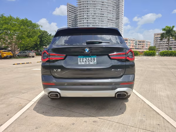 BMW X3 Xdrive30i