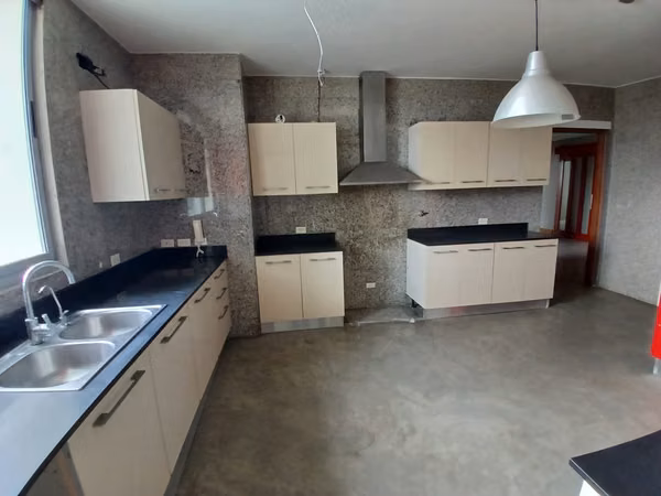 Venta de Apartamento Edificio Allure at The Park en Bella Vista