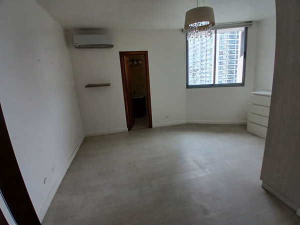 Venta de Apartamento Edificio Allure at The Park en Bella Vista