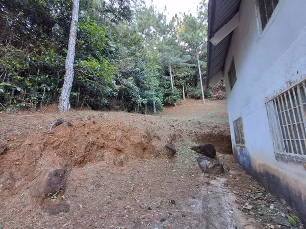 SE VENDE ACOGEDORA CASA EN LOS ALTOS DE CERRO AZUL