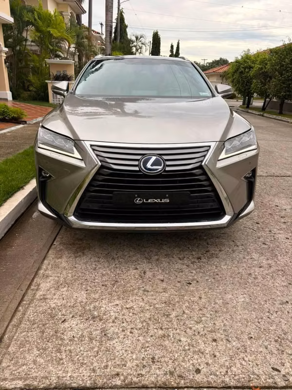 SE VENDE LEXUS